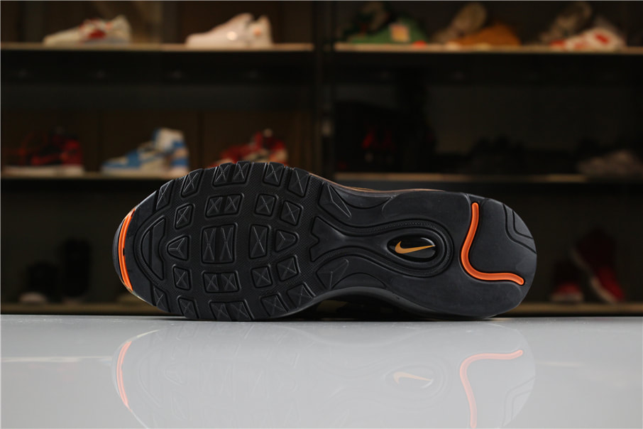 Caña cascada Velo Nike Air Max 97 Premium QS Camuflaje Marrones y Negras, Naranja